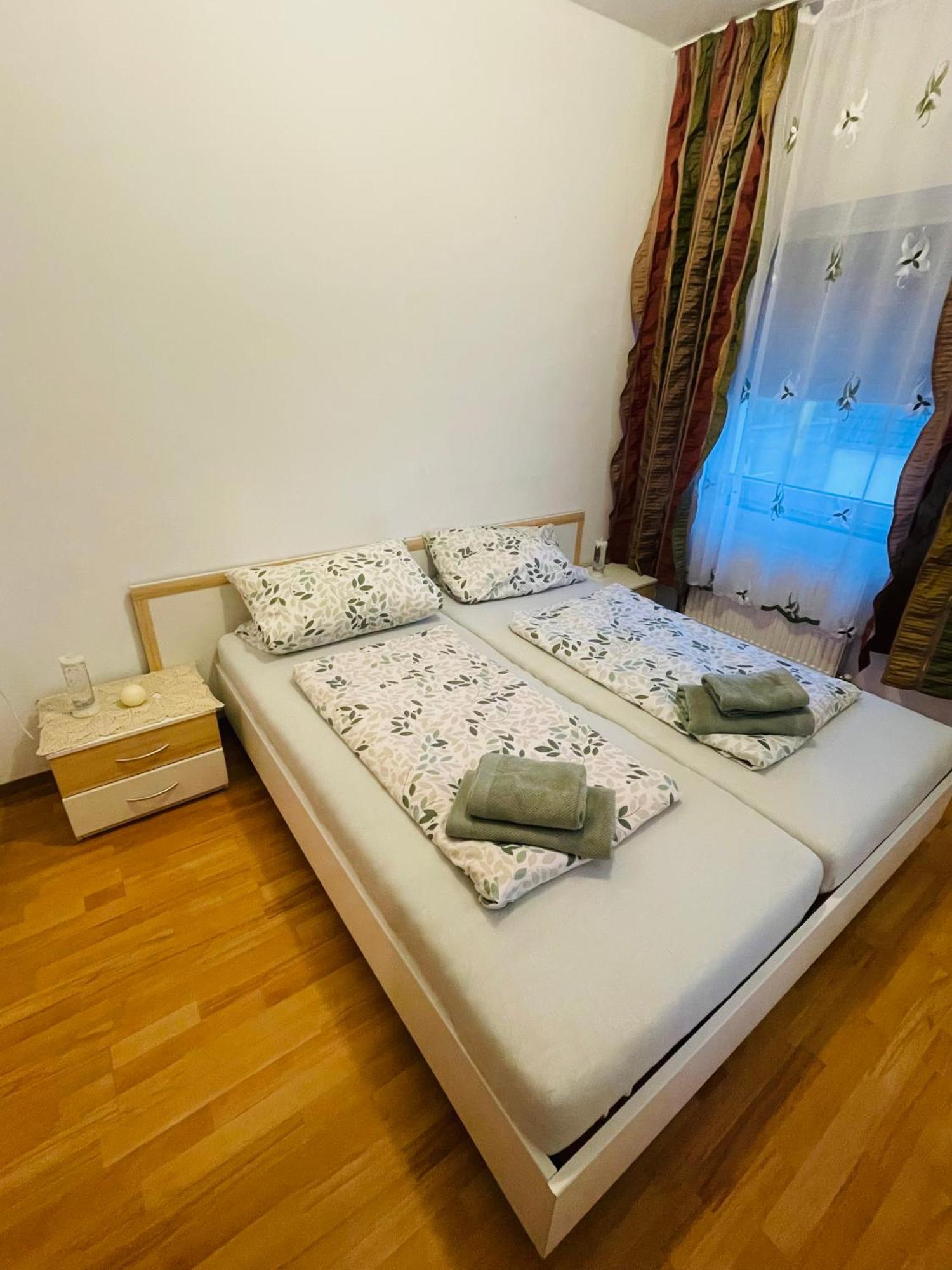 Hotel Shelby Apartments Ґарбзен Екстер'єр фото